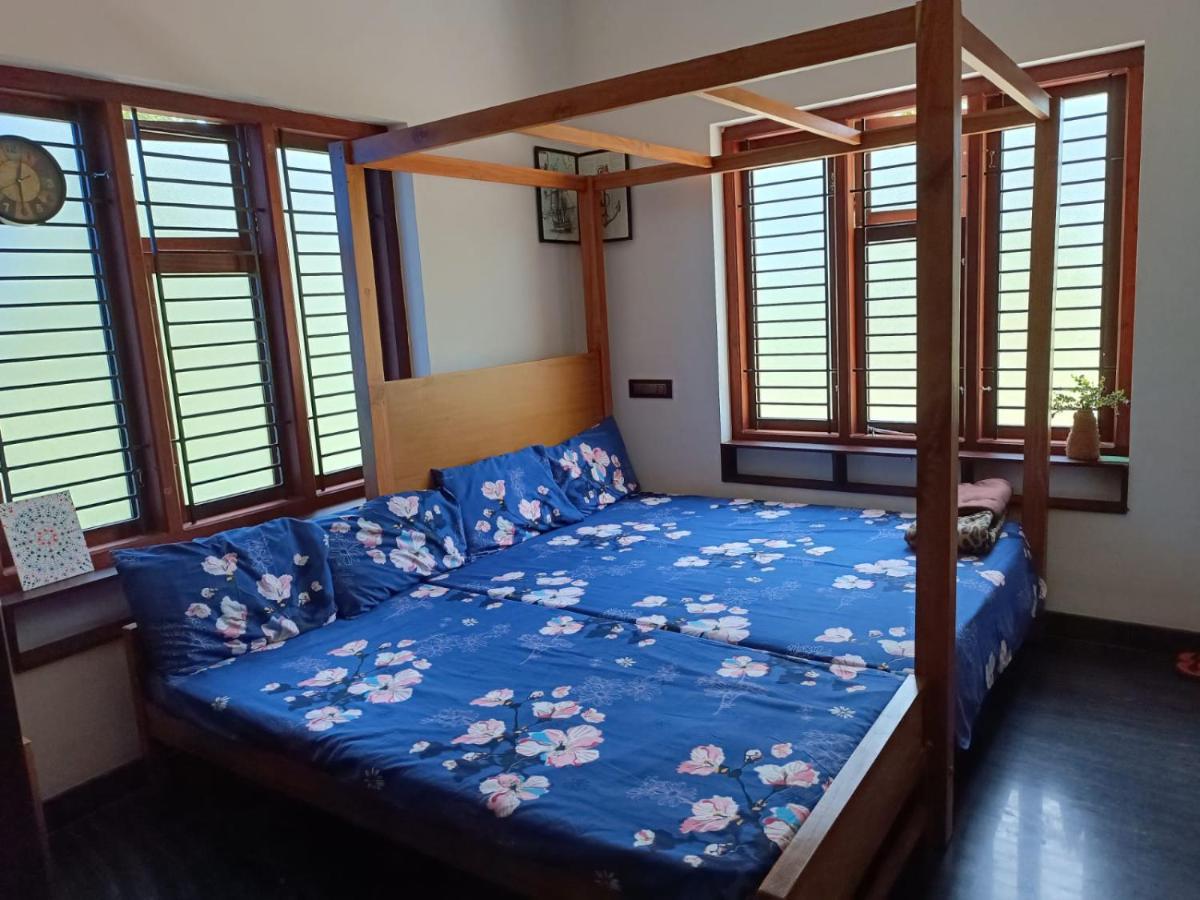 Shruthi'S Aarohi-Nature'S Retreat Mulappilangād Eksteriør billede